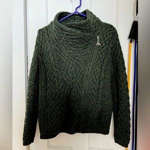 Aran wool cardigan zip-up jacket